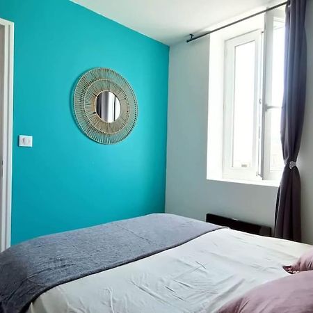 Appartement Place Du Marche Мер-ле-Бен Экстерьер фото